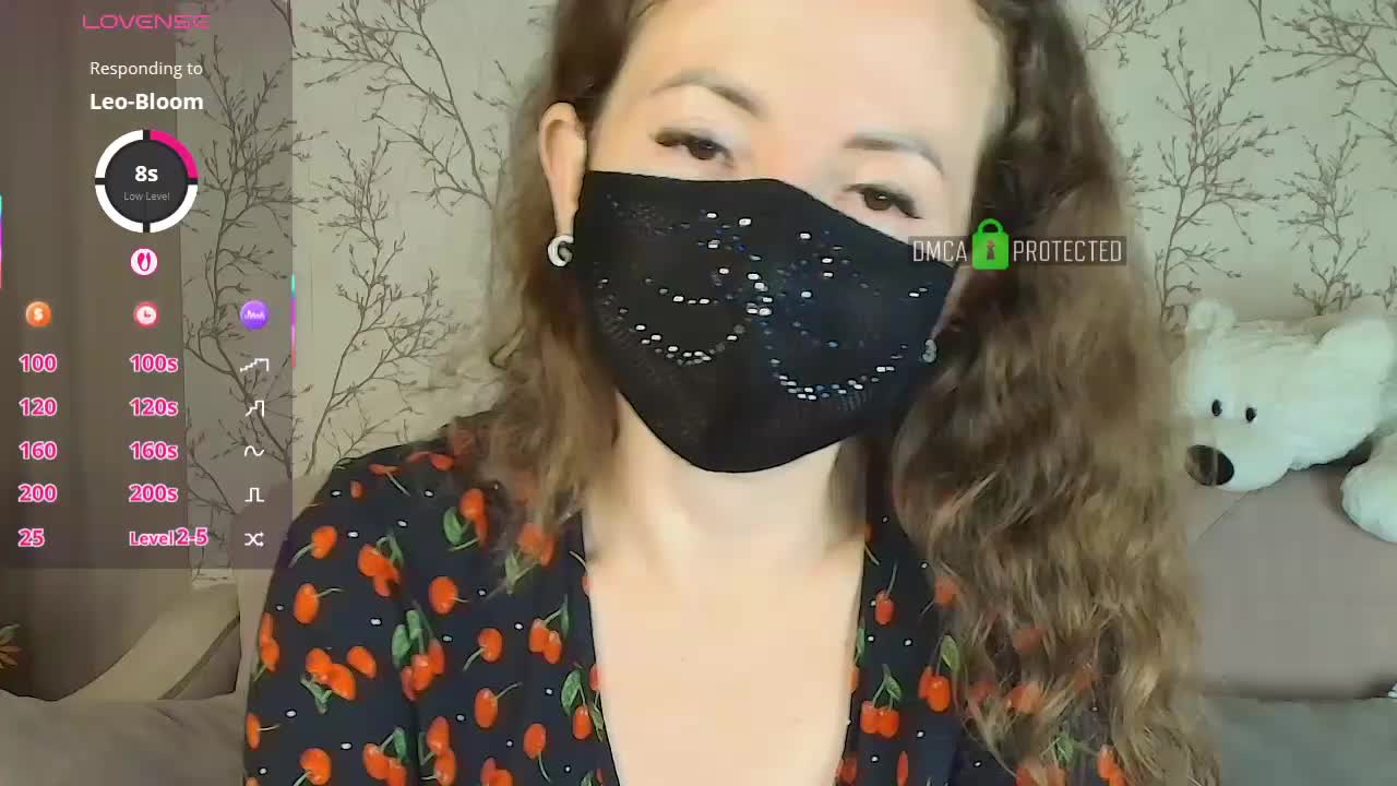 MilfeaN Live Sex December 14, 2025