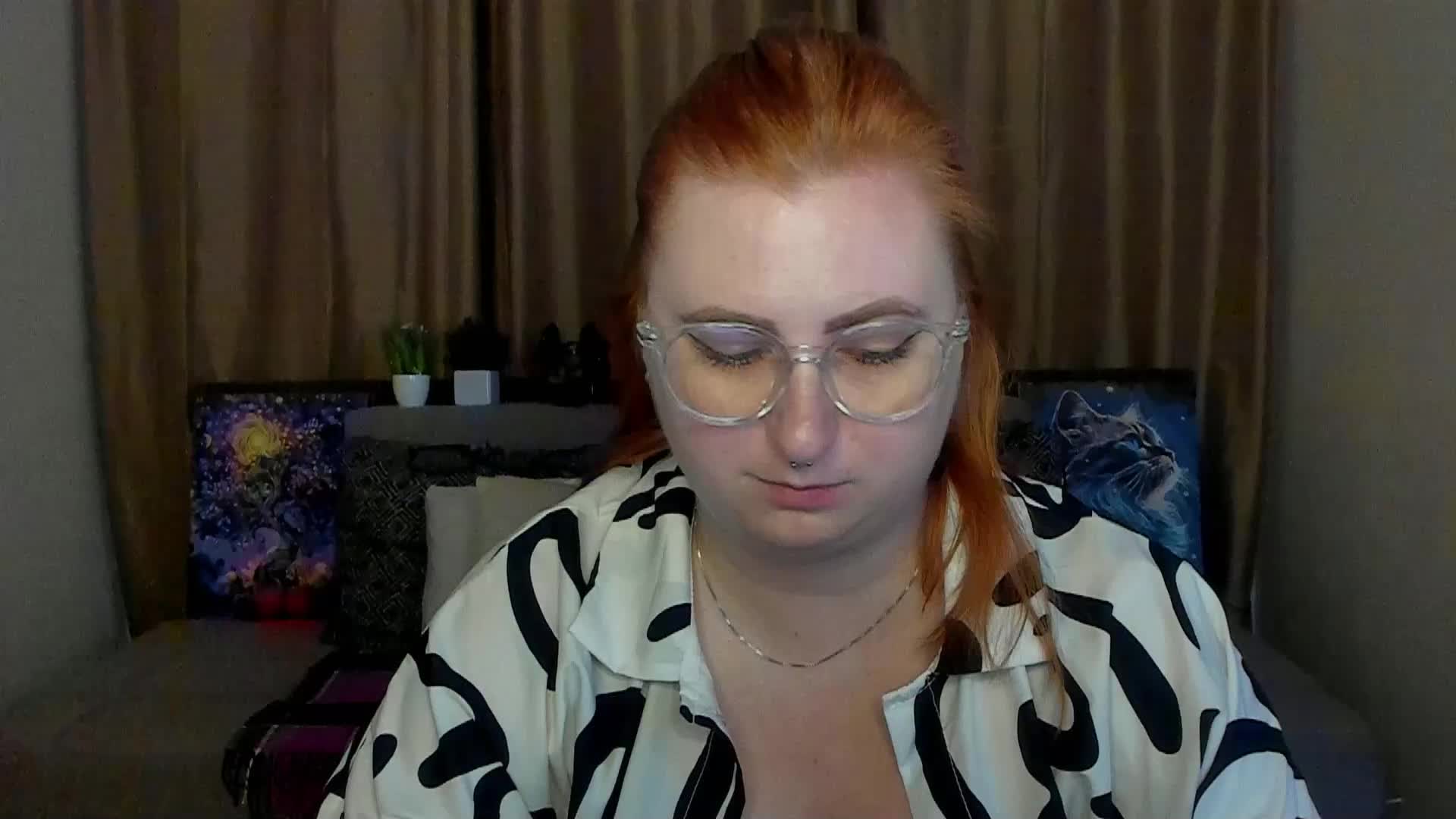 Aliciaredluv Live Sex December 17, 2025