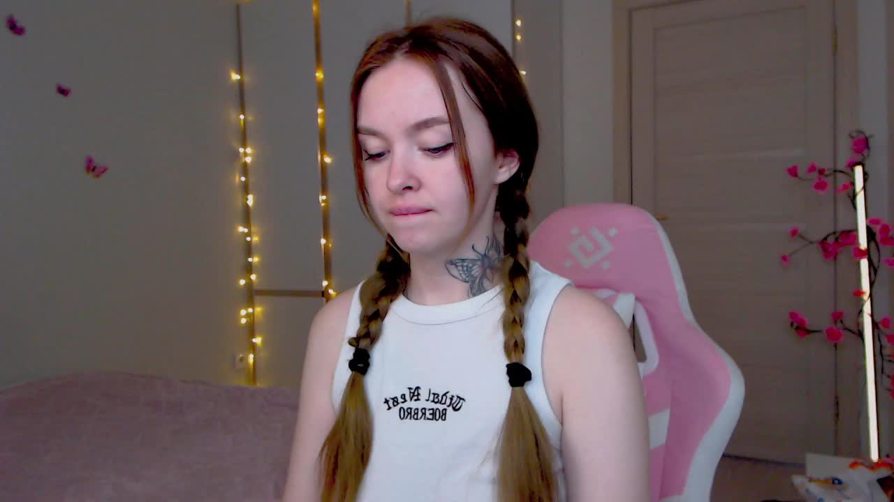 NaughtyMable Live Sex December 18, 2025