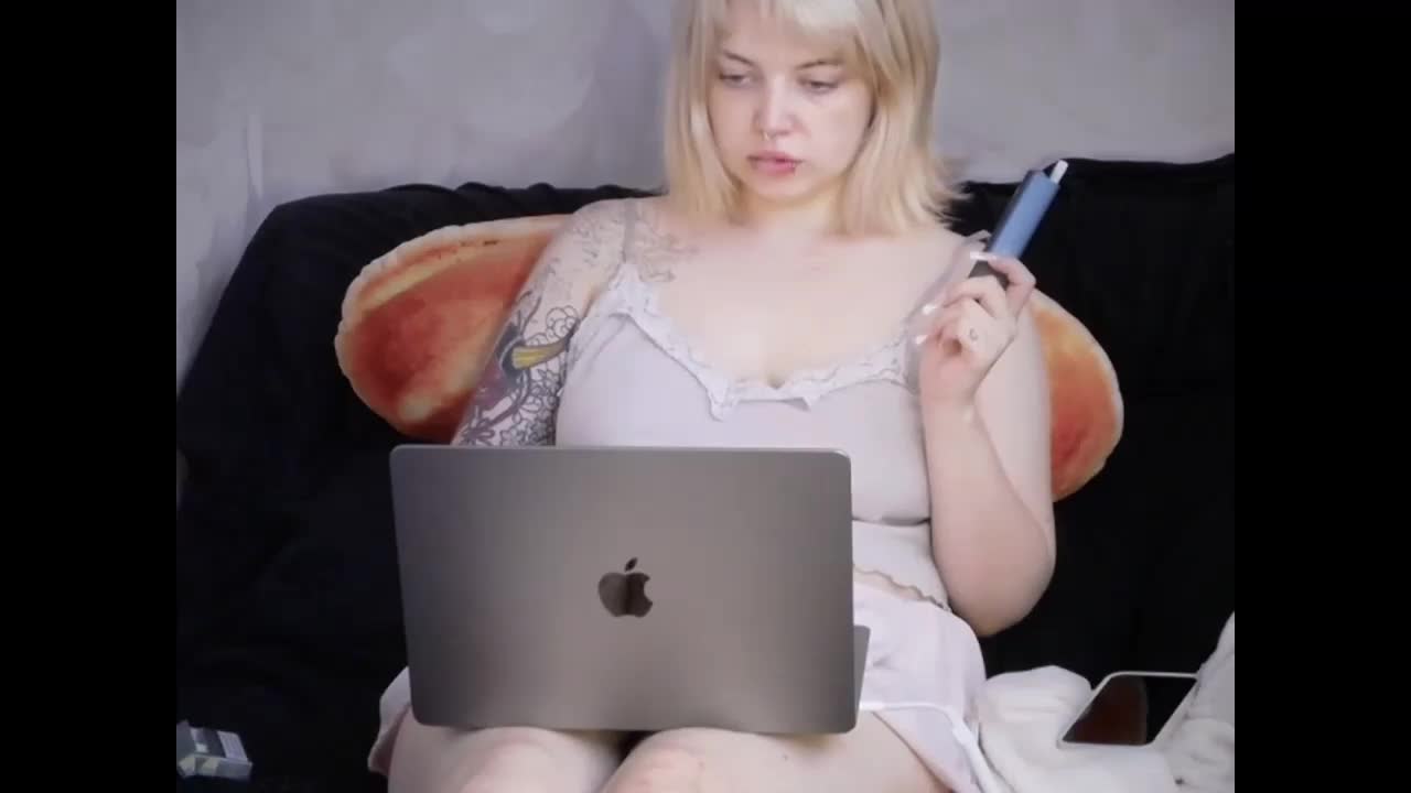 dirtycute Live Sex December 13, 2025