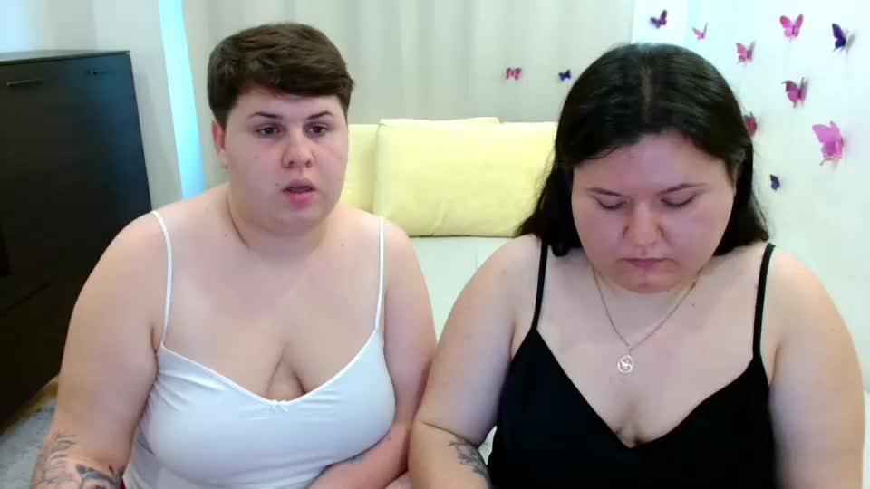 beckyandellen Live Sex December 18, 2025