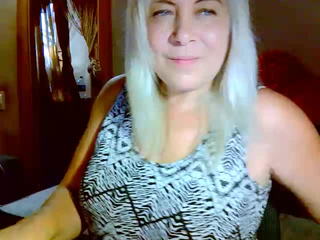 Savan35na Live Sex December 17, 2025