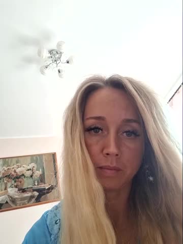 b_l_o_n_d_i_n_k_a Live Sex December 13, 2025