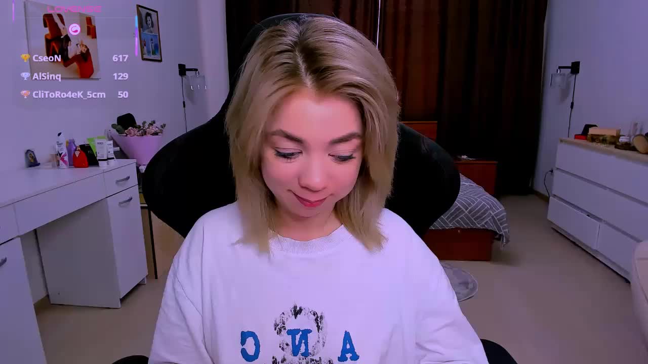 littleSiyfairy Live Sex December 13, 2025