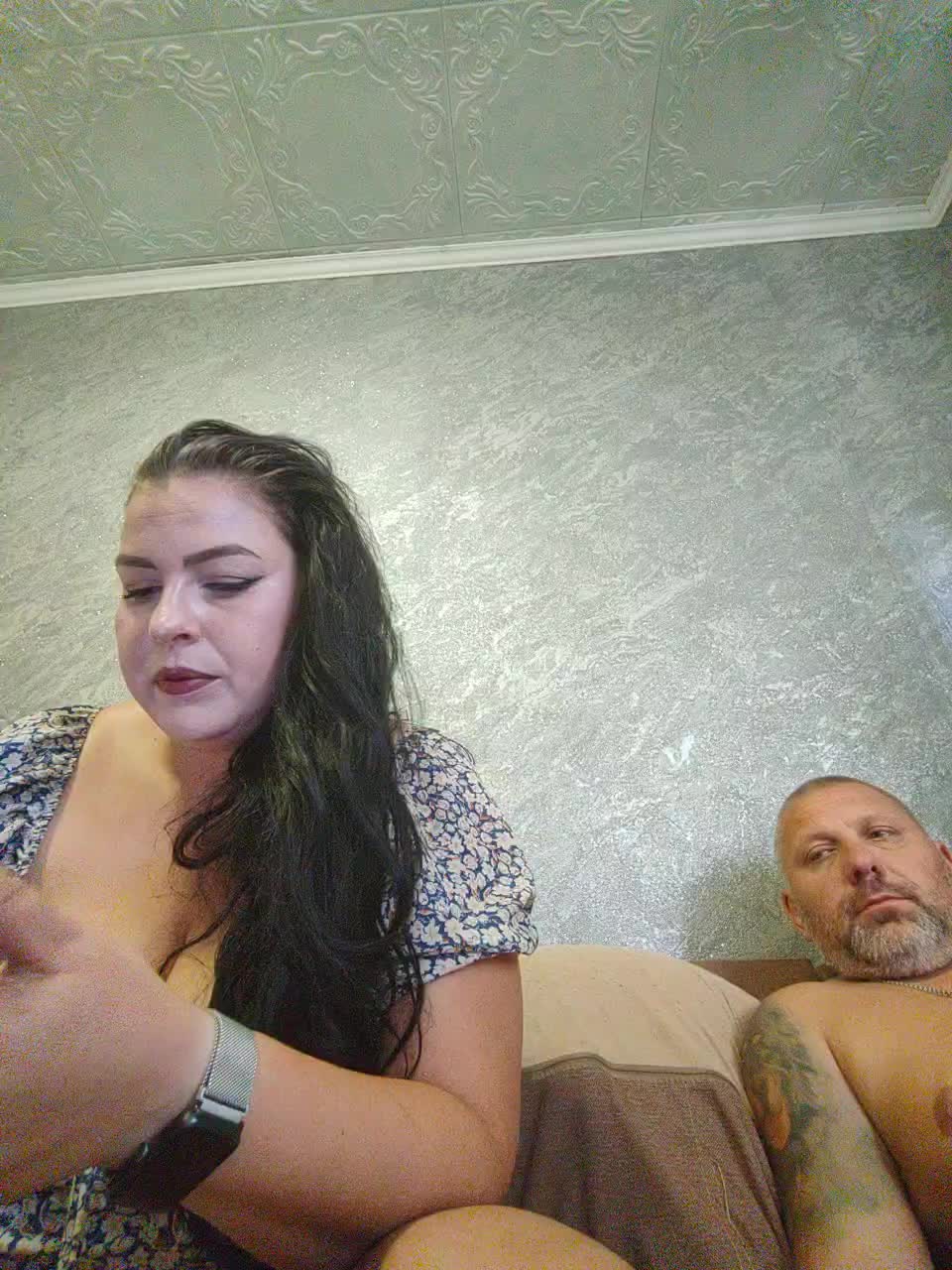 Cleopatra1990 Live Sex December 17, 2025