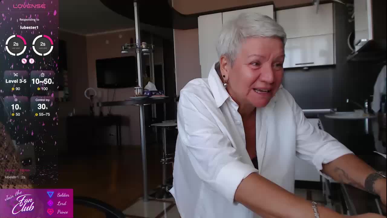 roxana-brooks Live Sex December 18, 2025