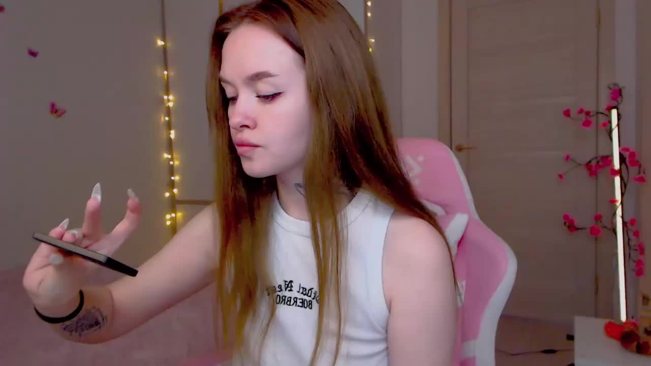 Naughty_Mable Live Sex December 17, 2025