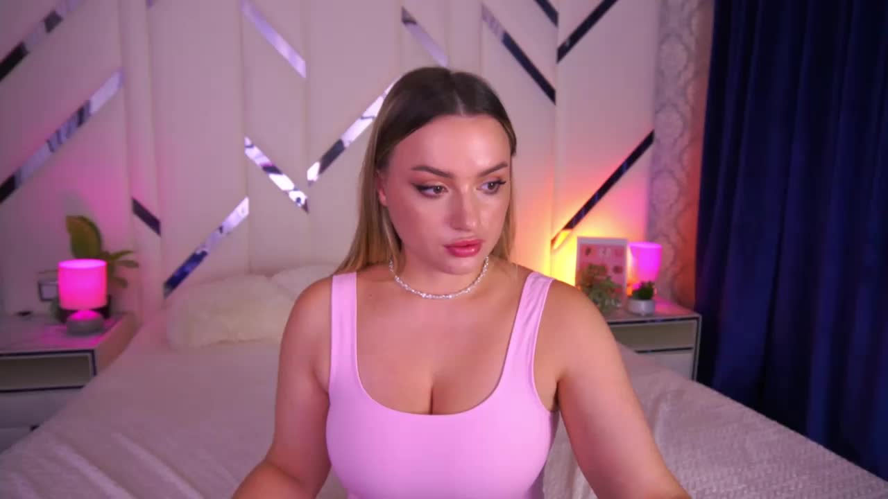 FloraGreys Live Sex December 14, 2025