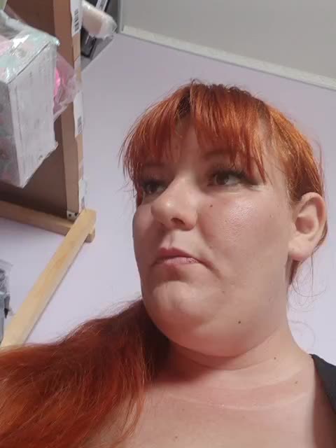 MiaLovely Live Sex December 14, 2025