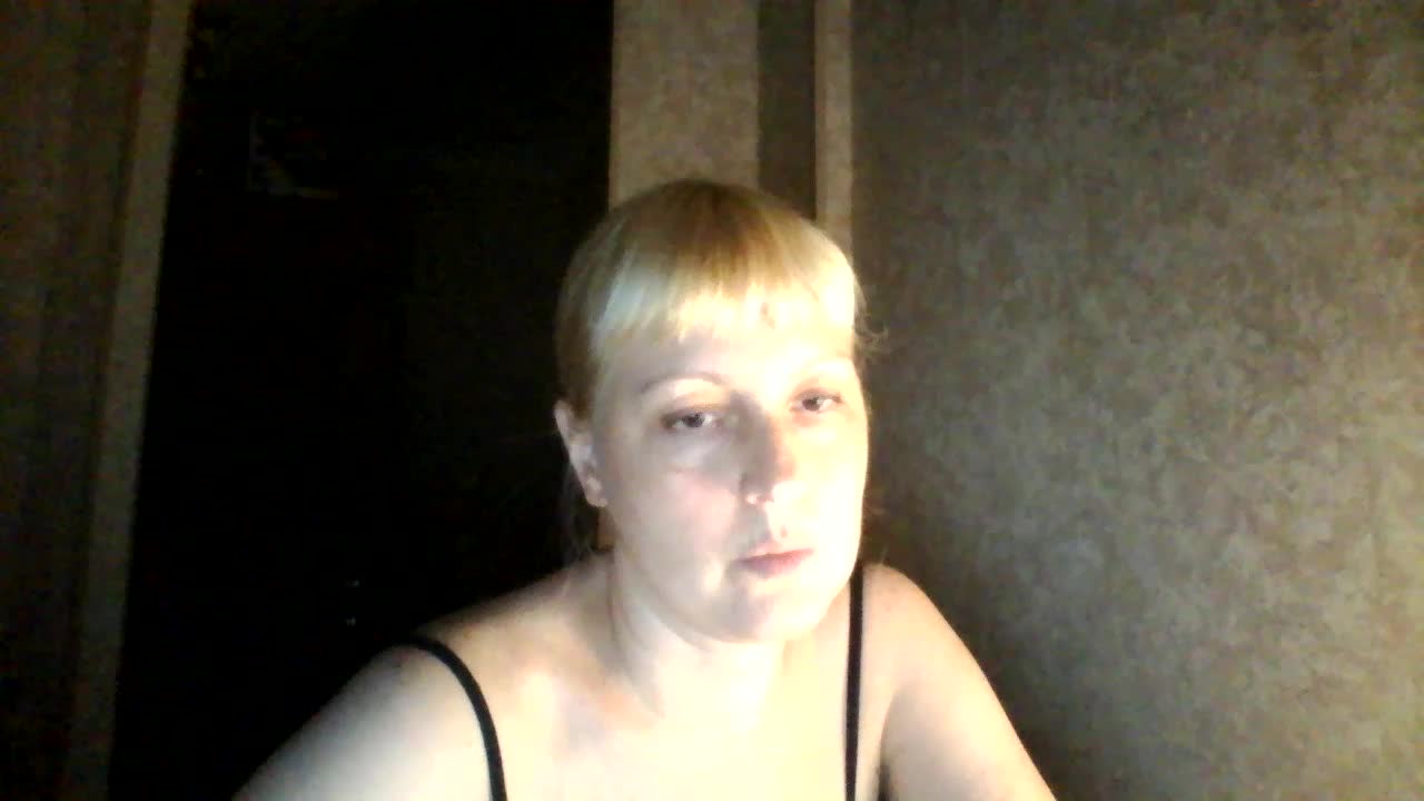 krisss2016 Live Sex December 15, 2025