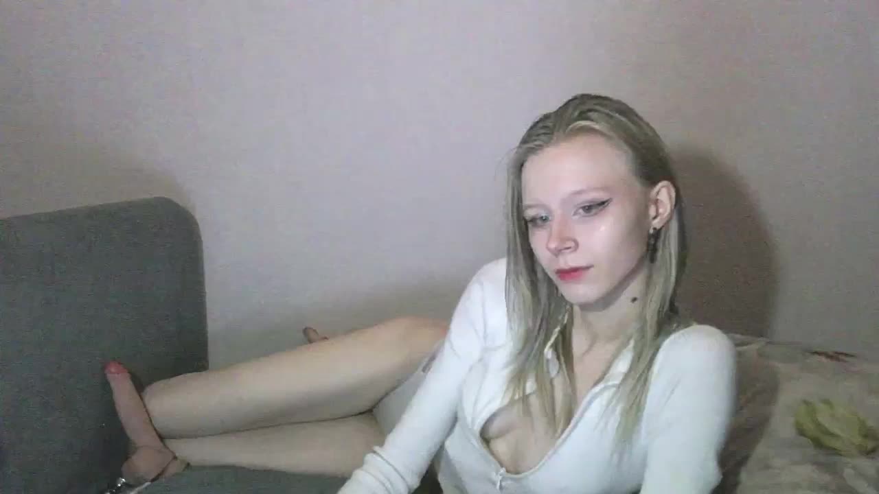 White-snow Live Sex December 17, 2025