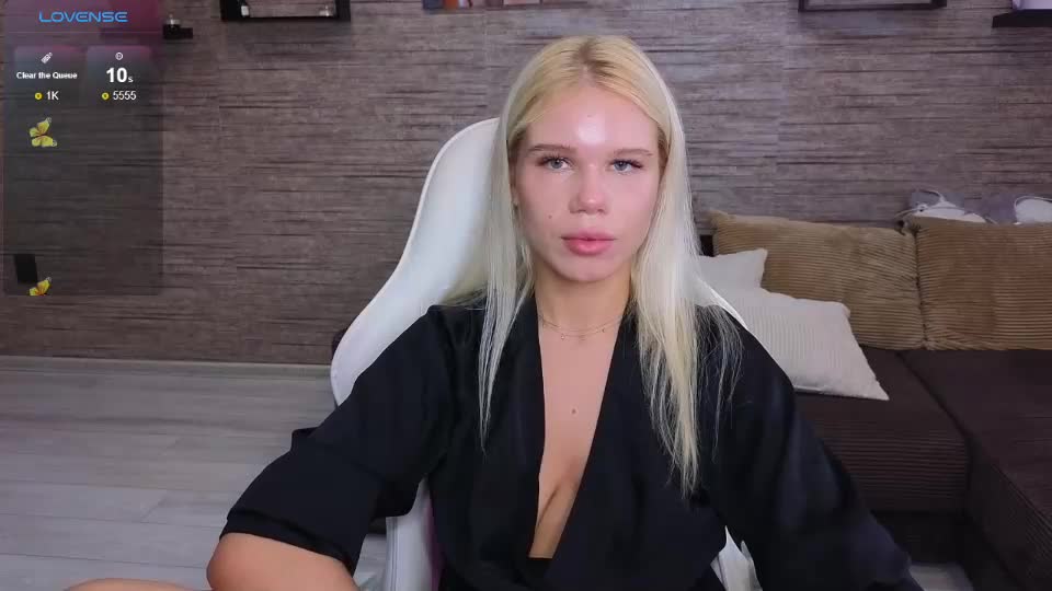 blonde_eva Live Sex December 13, 2025