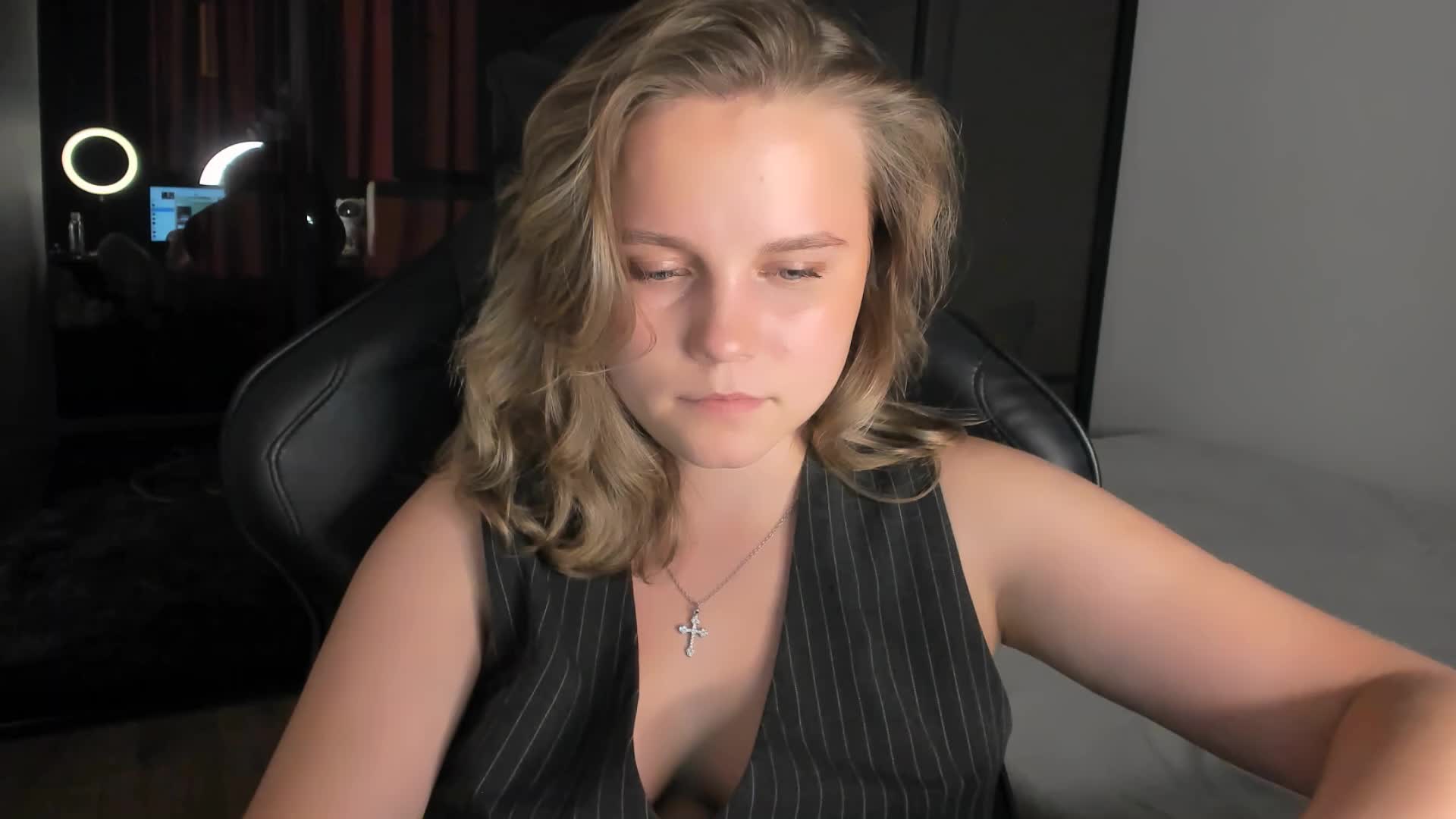 WebSamkaa Live Sex December 13, 2025