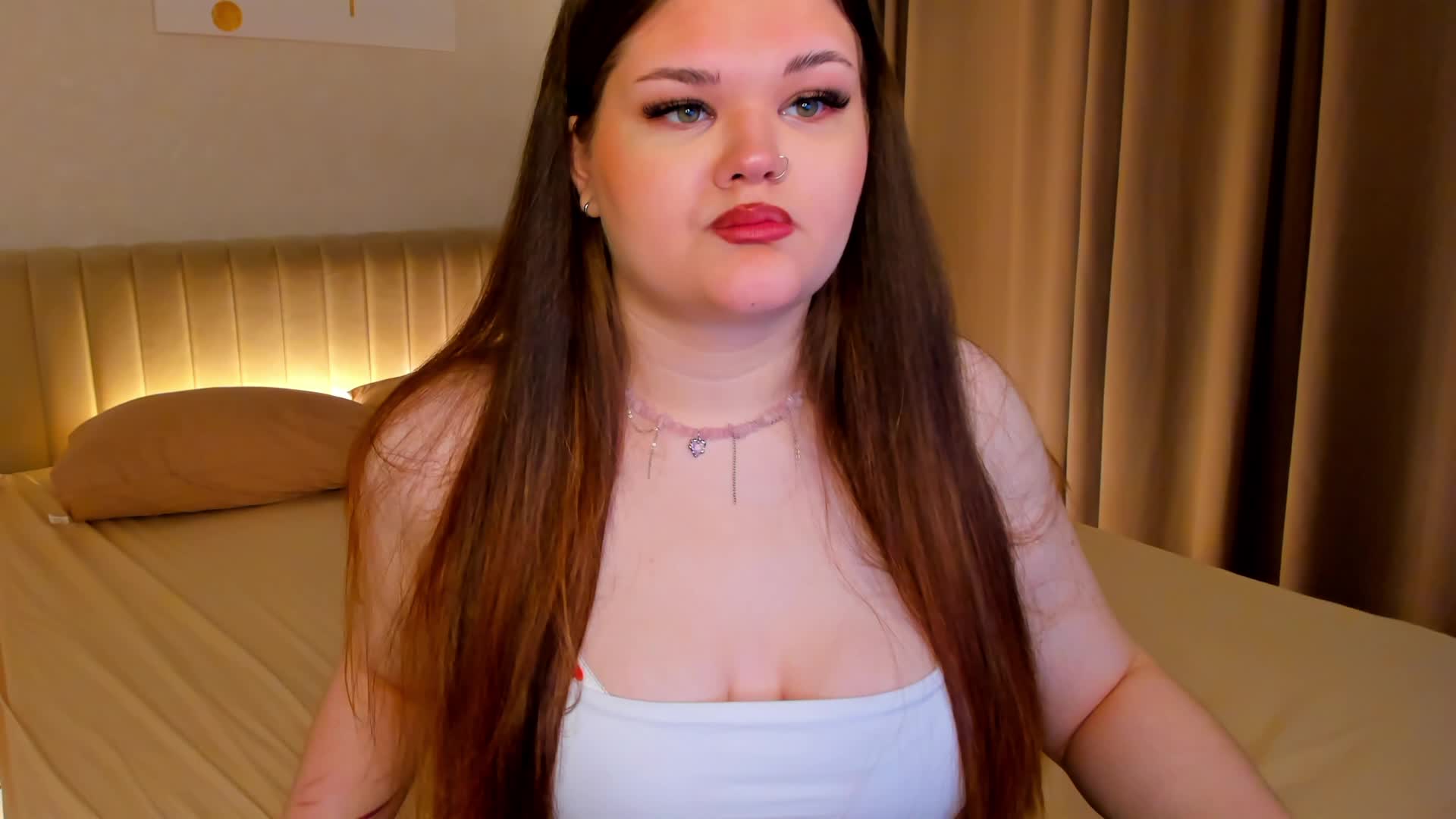 elle-one Live Sex December 13, 2025