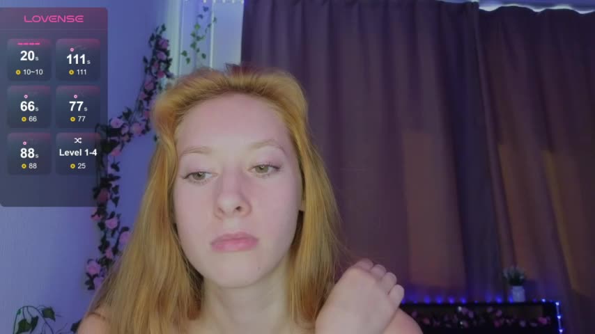 Candy_Flosse Live Sex December 17, 2025