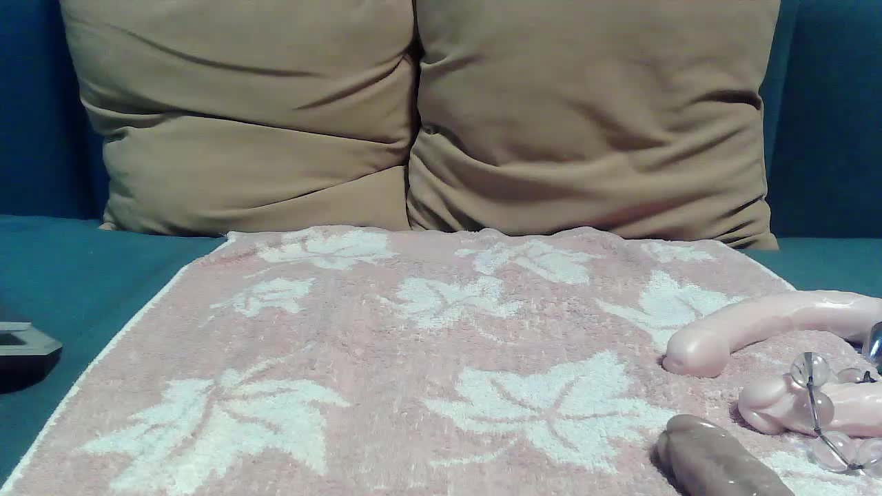 Yana3100 Live Sex December 18, 2025