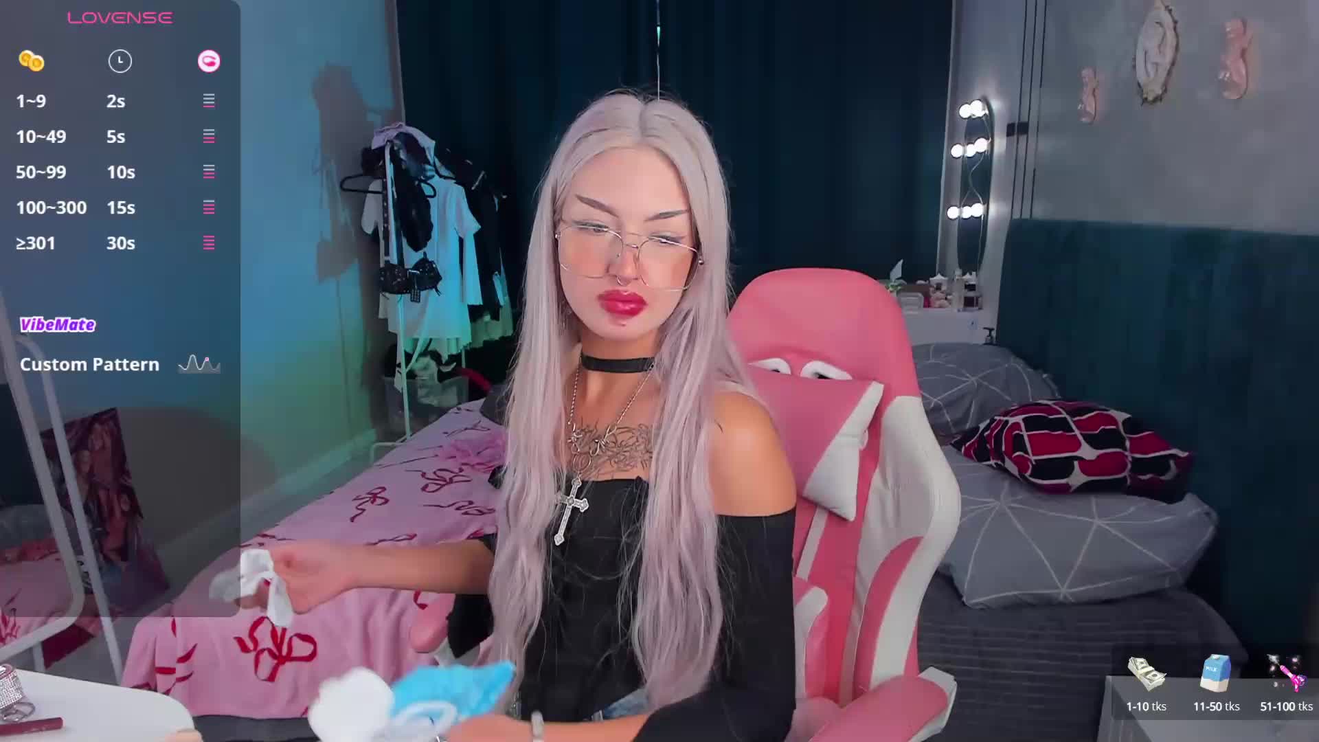 WhiteMinti Live Sex December 13, 2025