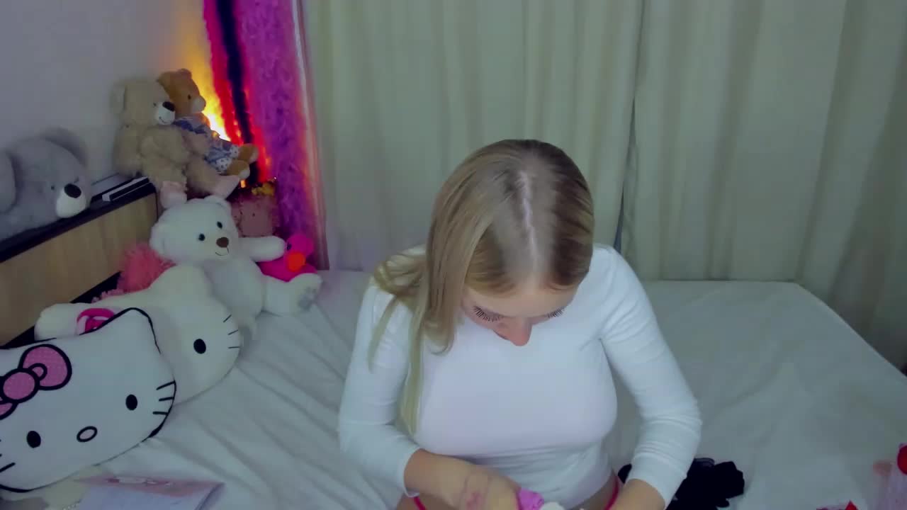 MindyKally Live Sex December 14, 2025