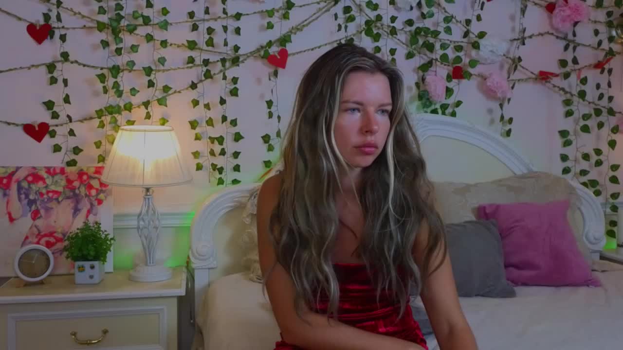 Real_Tini Live Sex December 14, 2025