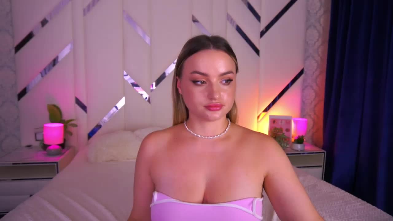 FloraGreys Live Sex December 14, 2025