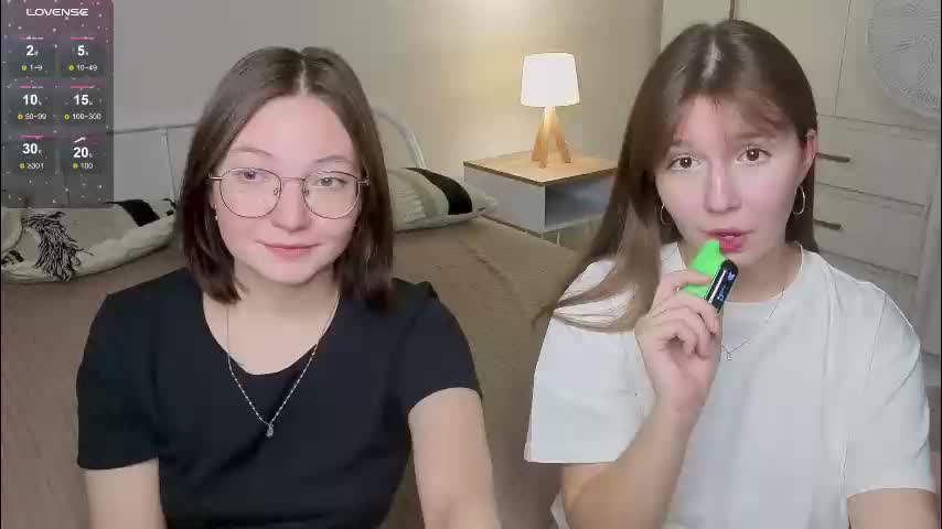 _reverse_gang_ Live Sex December 17, 2025