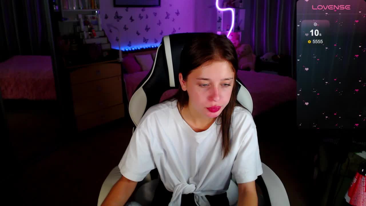 Kira_honeyy Live Sex December 12, 2025