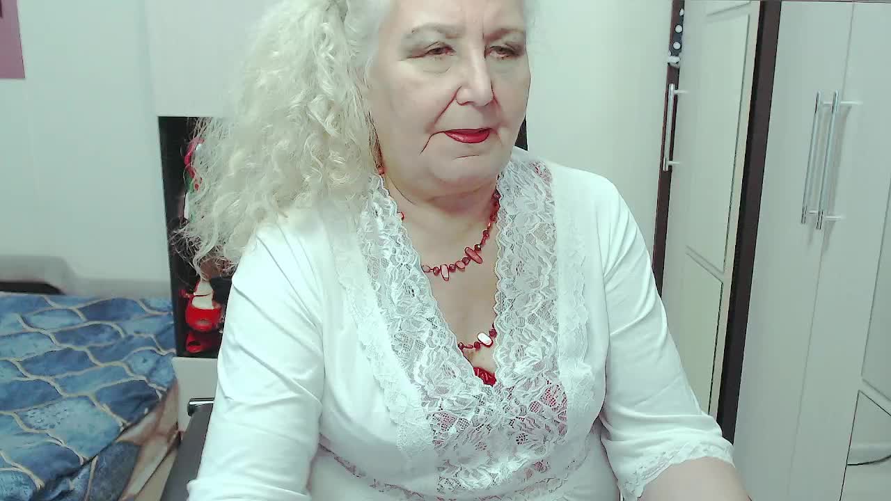 GrannyWants Live Sex December 17, 2025
