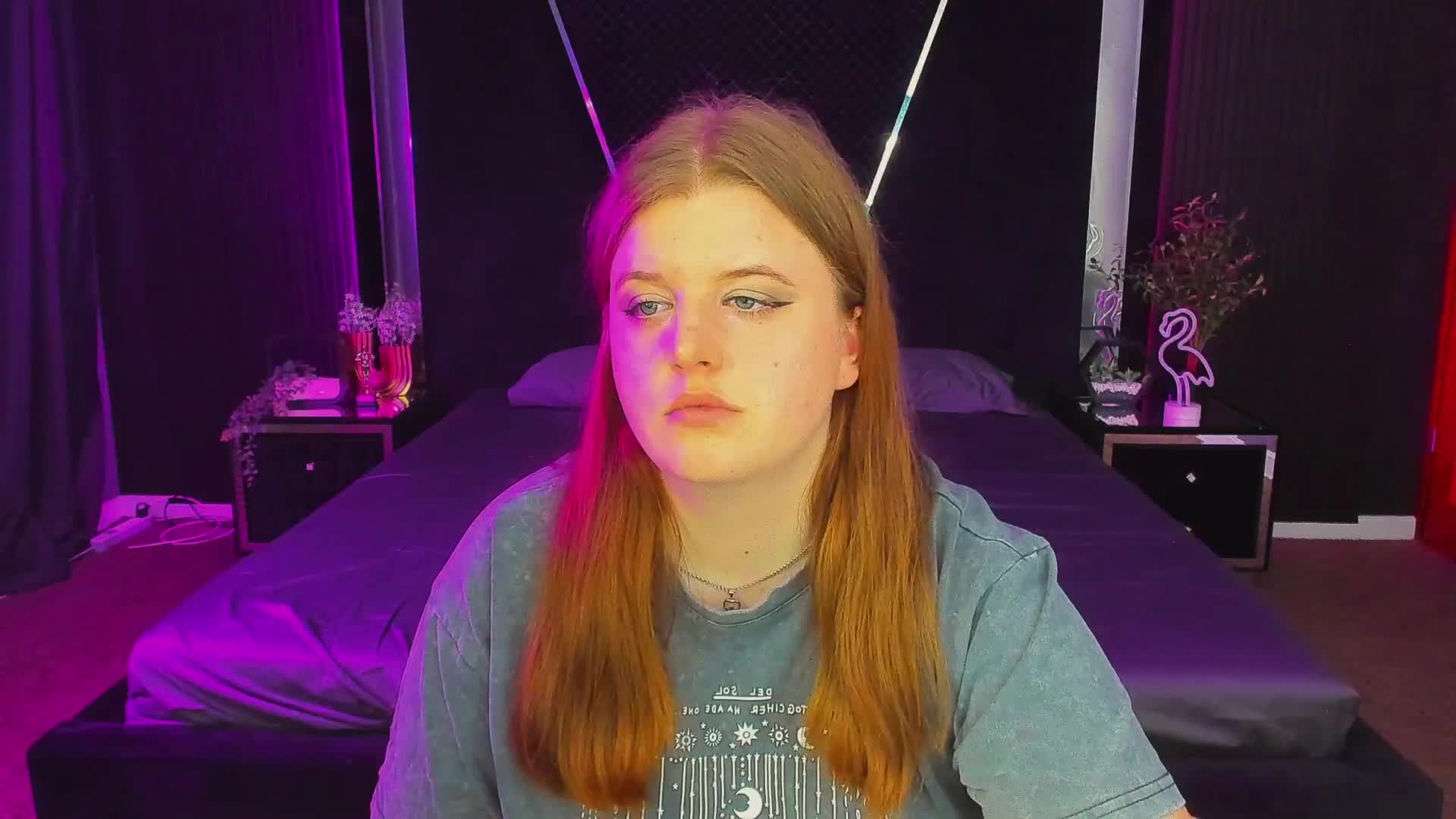 KristiMoons Live Sex December 14, 2025