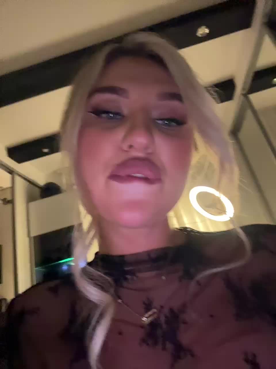 Kotofeyka1 Live Sex December 13, 2025