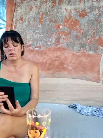 Miss_tits2025 Live Sex December 14, 2025