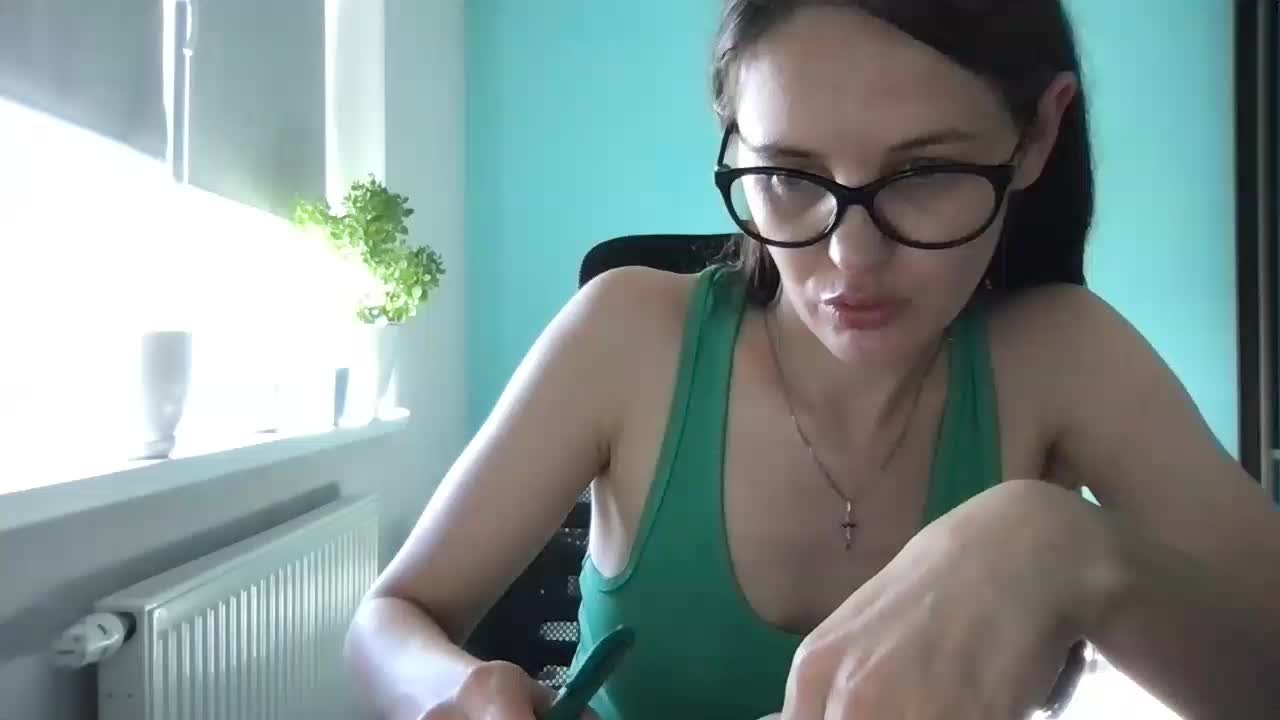 MilaBi-192569 Live Sex December 14, 2025