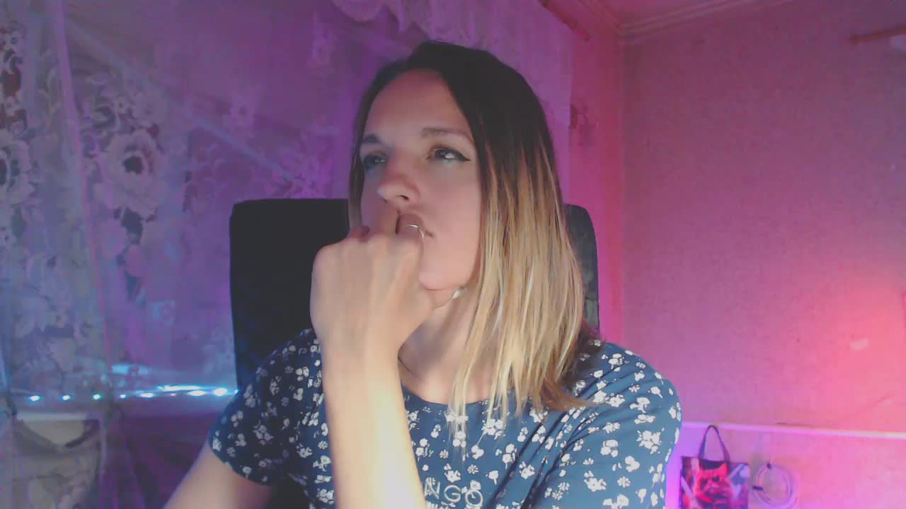 Babymuro4ka Live Sex December 17, 2025