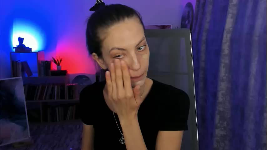 emilywiled Live Sex December 17, 2025