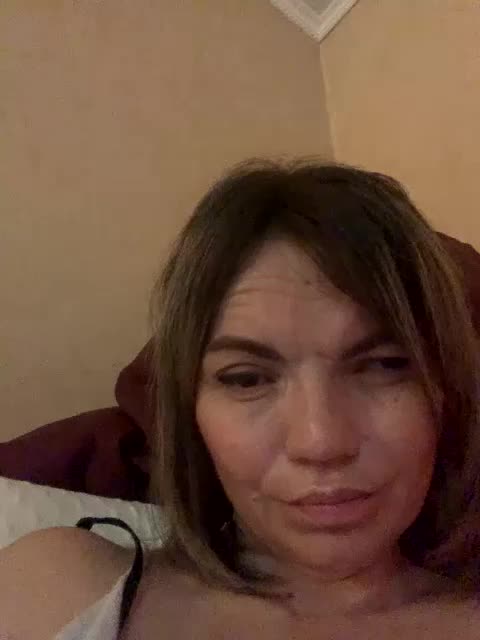 Ella-Pearlie Live Sex December 13, 2025