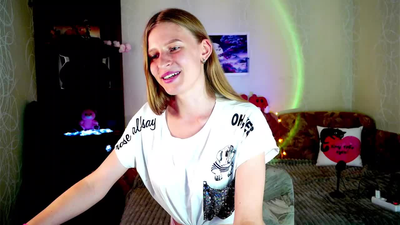 Luntryy Live Sex December 13, 2025