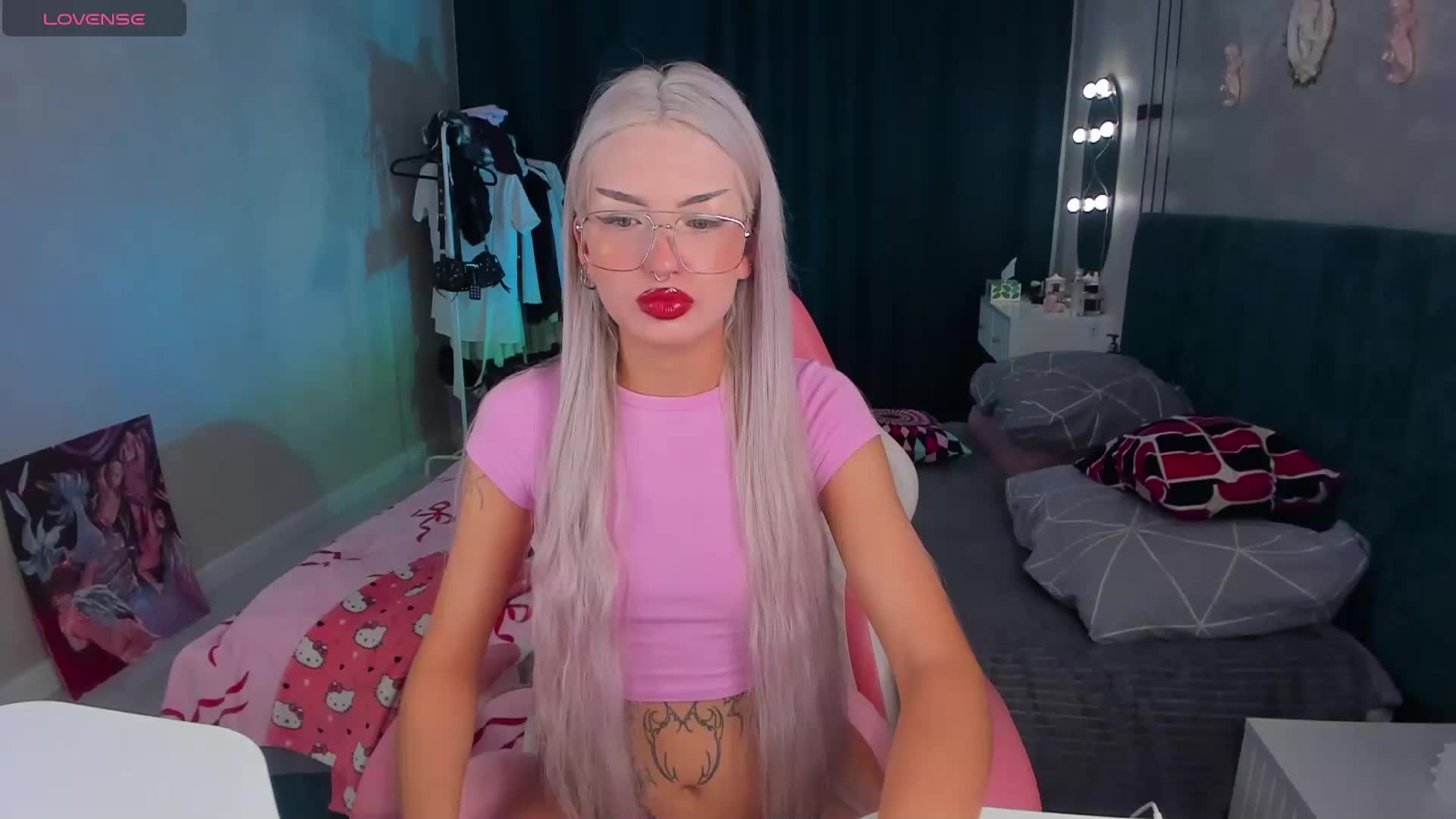 WhiteMinti Live Sex December 13, 2025