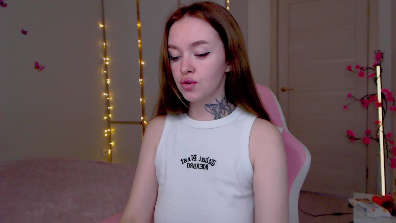 NaughtyMable Live Sex December 18, 2025