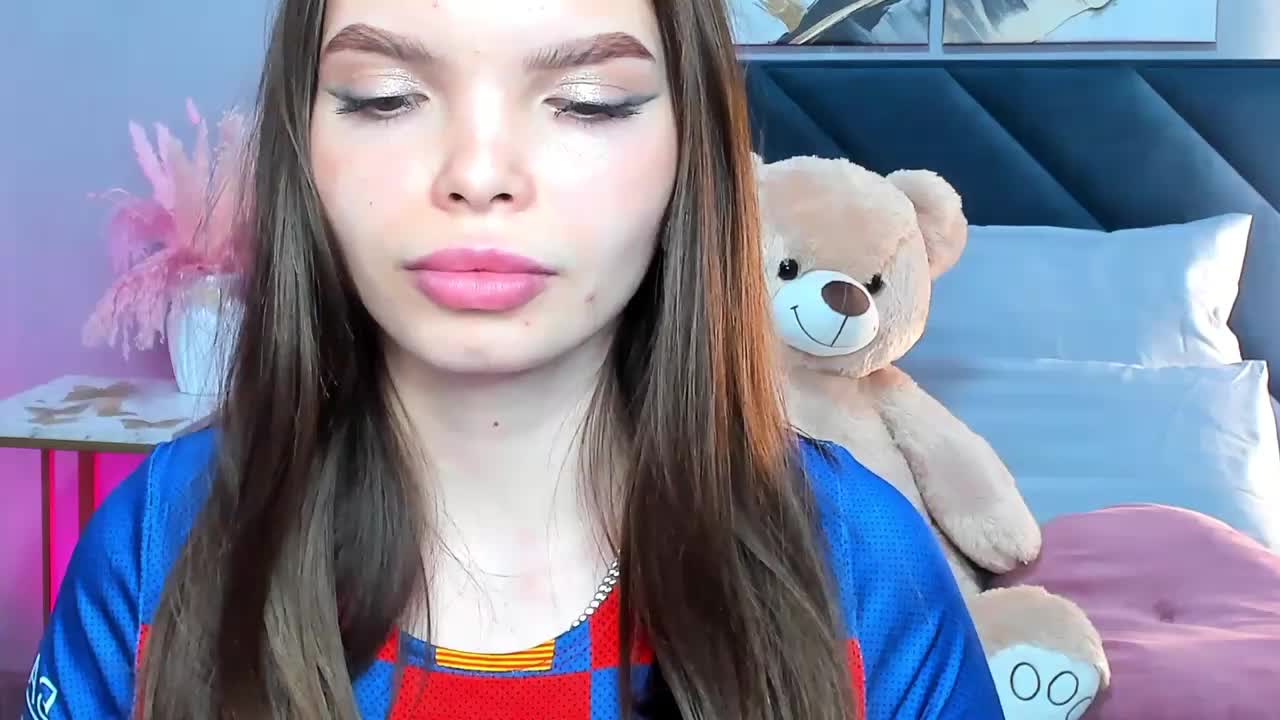 Curvy_Dynamite_ Live Sex December 15, 2025