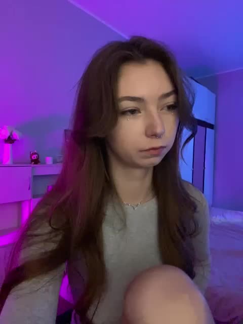 ShyAlya Live Sex December 17, 2025