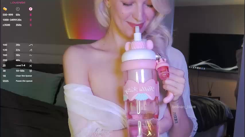bellean_blare Live Sex December 14, 2025