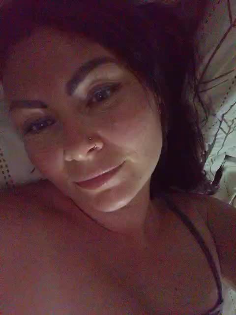 _Karolina_02 Live Sex December 13, 2025