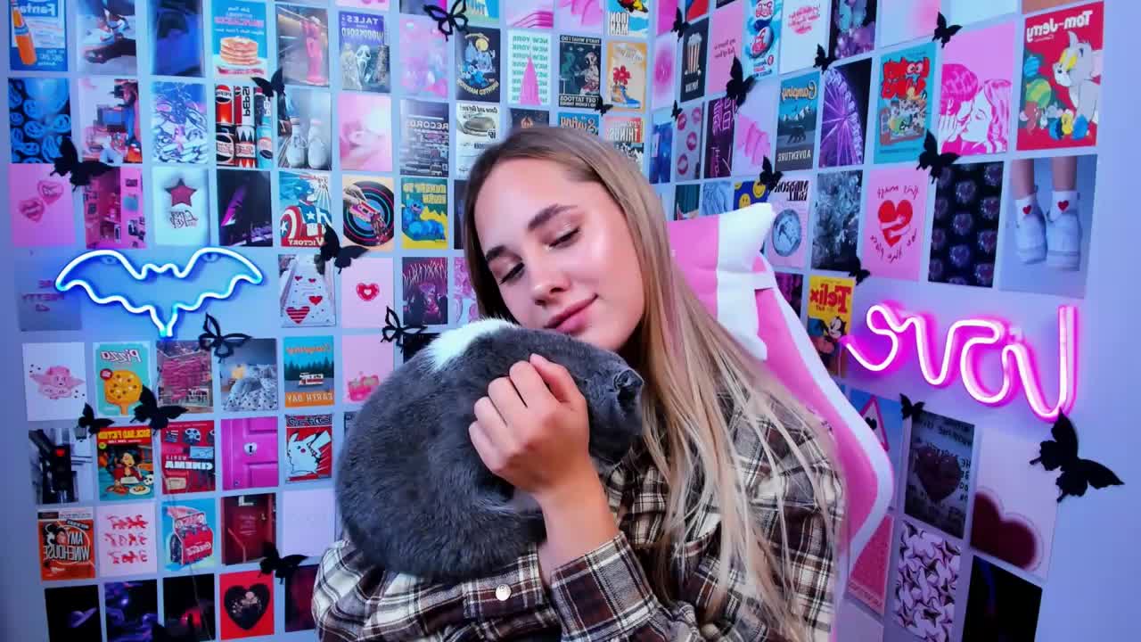 MiaMilas Live Sex December 13, 2025