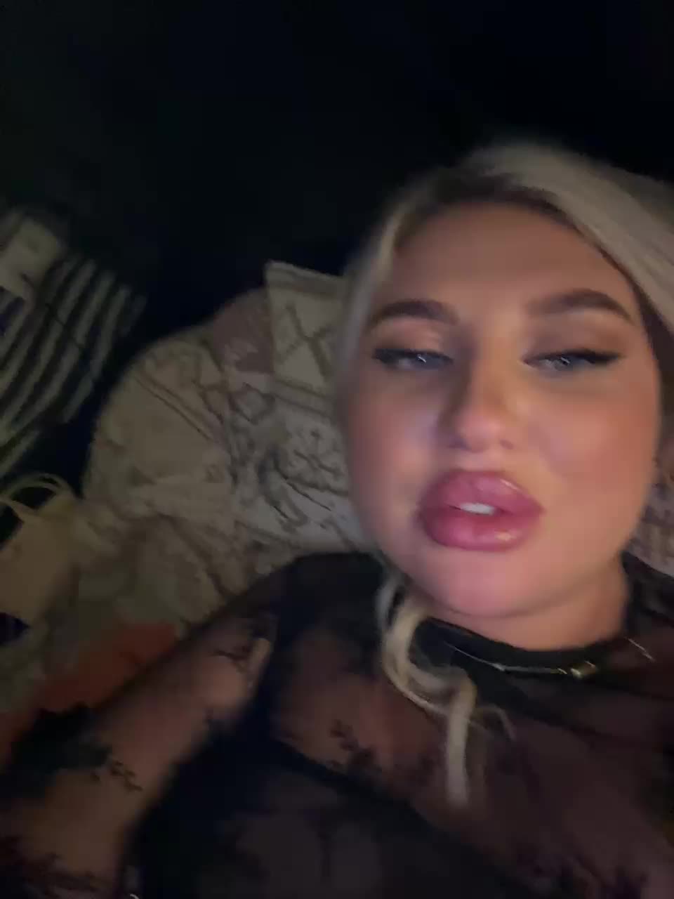 Kotofeyka1 Live Sex December 13, 2025