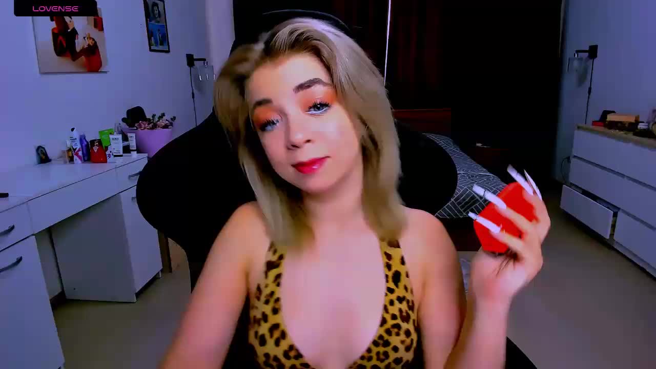 BabyNicole Live Sex December 14, 2025