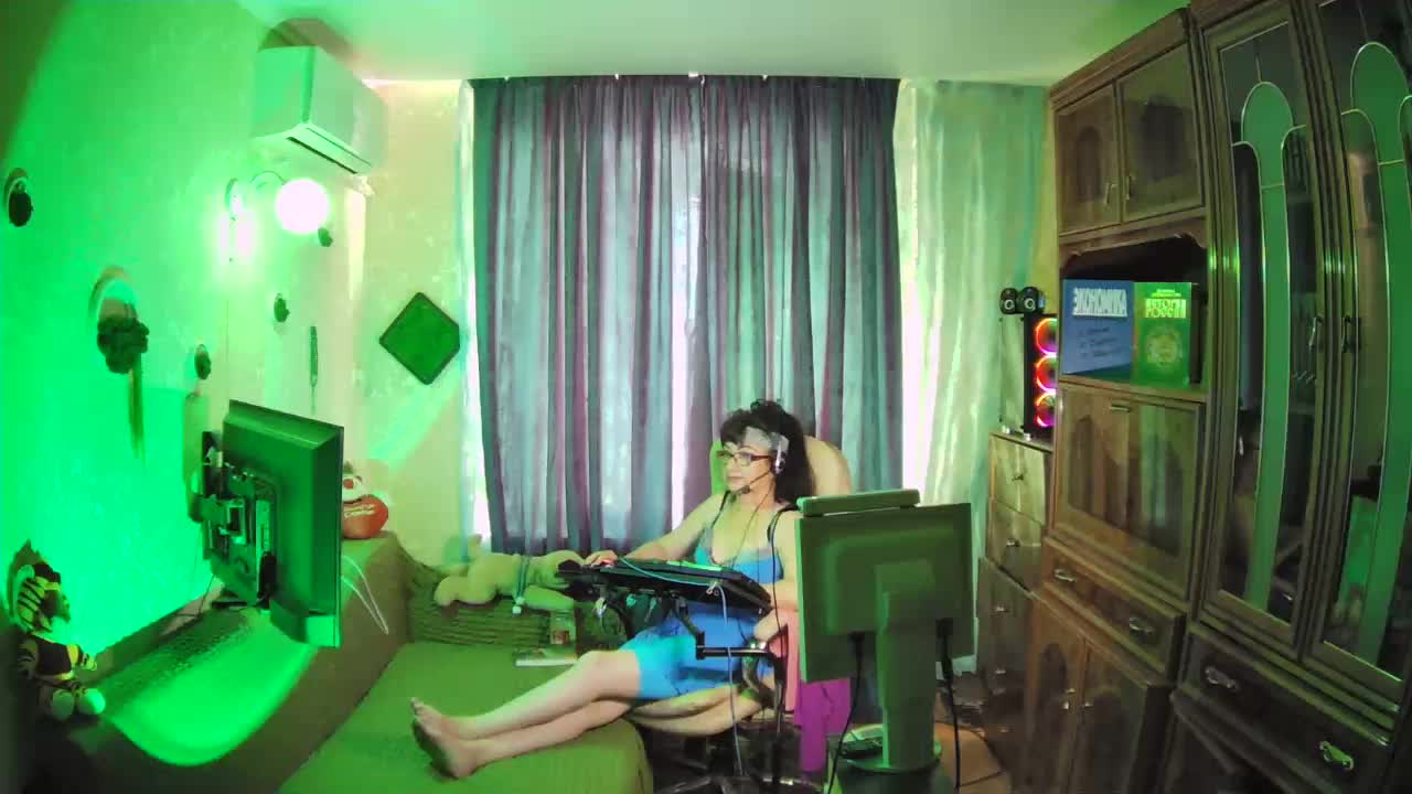 Infodar Live Sex December 19, 2025