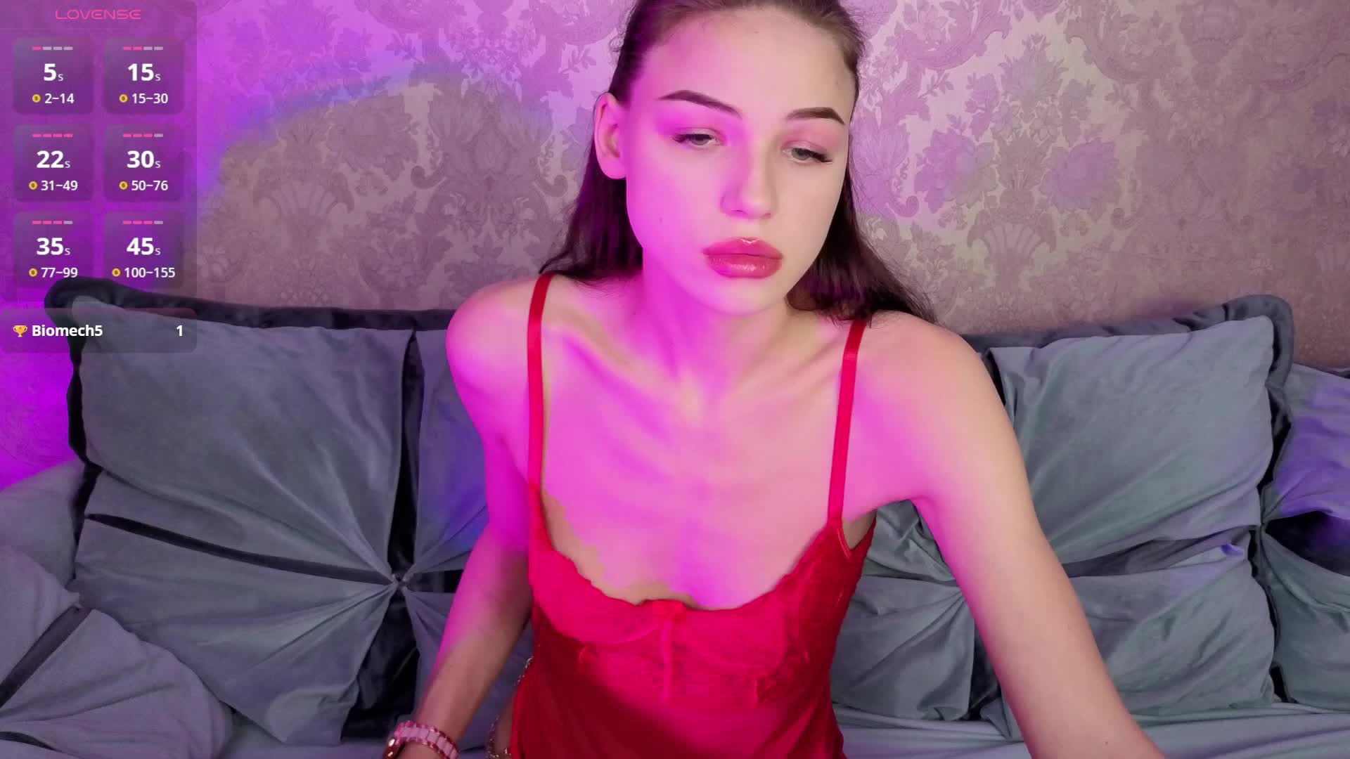 EmilyLuxxxury Live Sex December 13, 2025