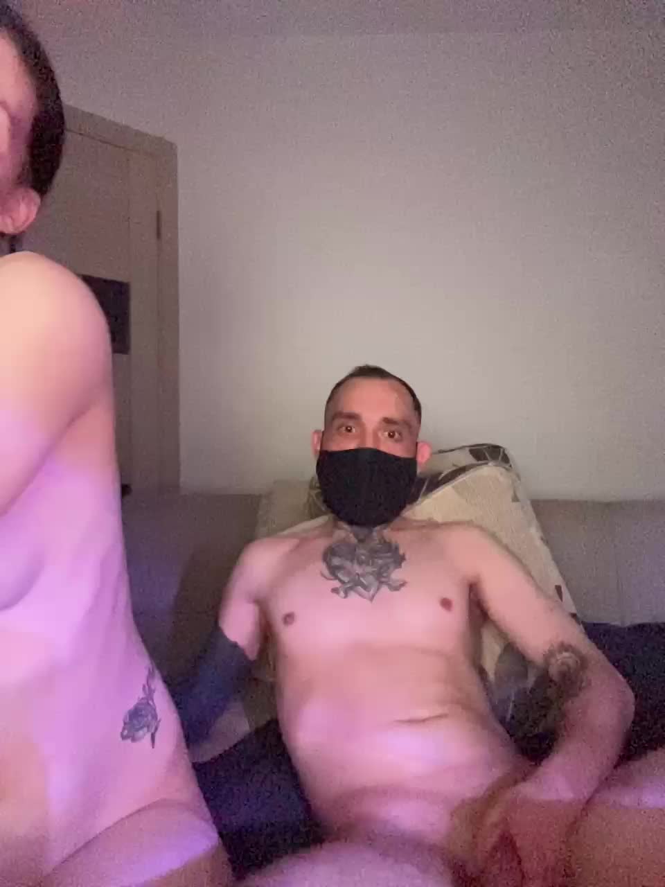 muzhzhena911 Live Sex December 12, 2025