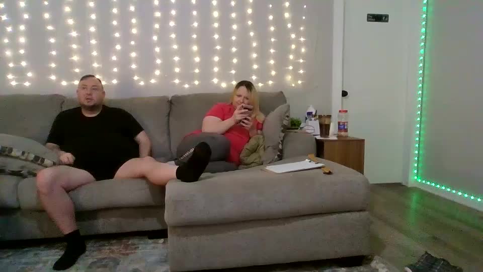 victoriaandjesse Live Sex December 18, 2025