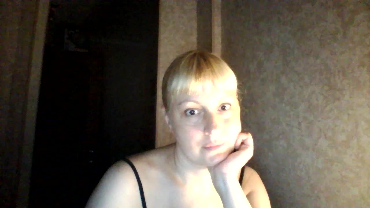 krisss2016 Live Sex December 15, 2025