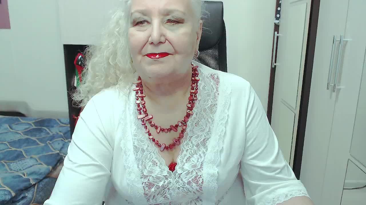 GrannyWants Live Sex December 17, 2025